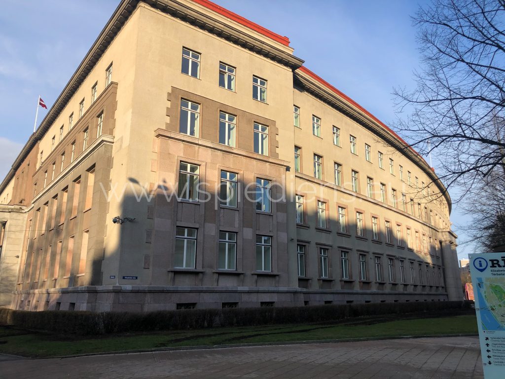 After facade cleaning - clean surface